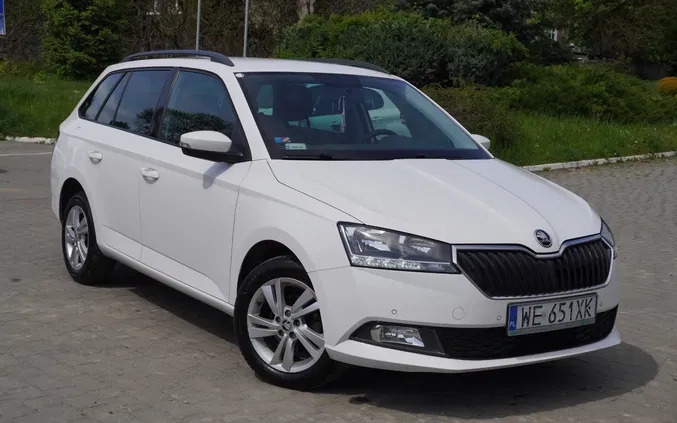 śląskie Skoda Fabia cena 25999 przebieg: 214000, rok produkcji 2019 z Katowice